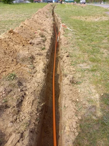 Glasfaserrohrleitung lang